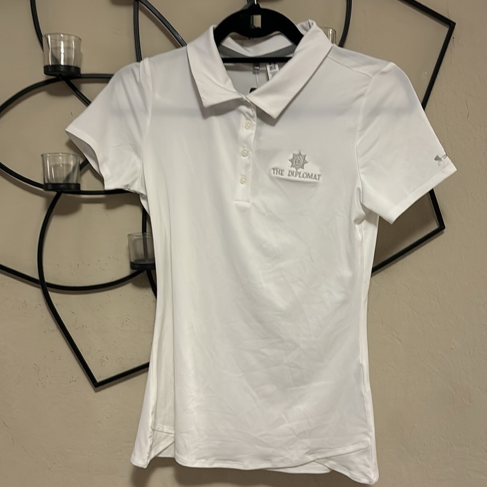 NWT The Diplomat Golf Course Under Armour Women’s White Polo Top Shirt XS